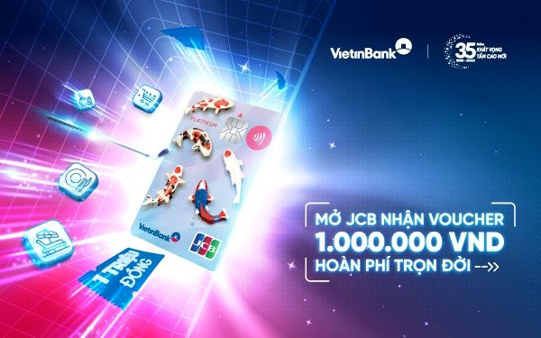 Thẻ tín dụng VietinBank JCB Platinum có thiết kế mang hình ảnh cá Koi. Ảnh: VietinBank